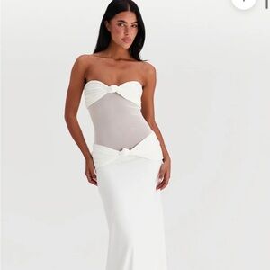 White Strapless Twist-Detail Maxi Dress